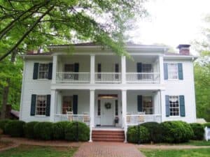 Stately Oaks Home and Plantation